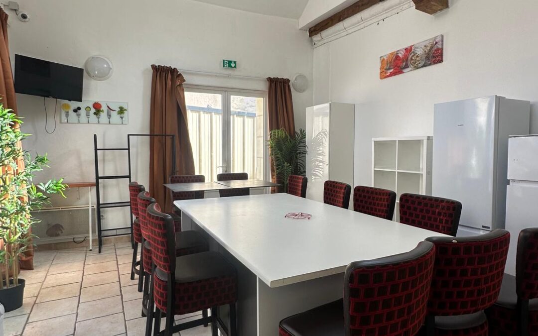 Gîte de 9 chambres en plein centre d&rsquo;Azay le Rideau – réf : 1.00c